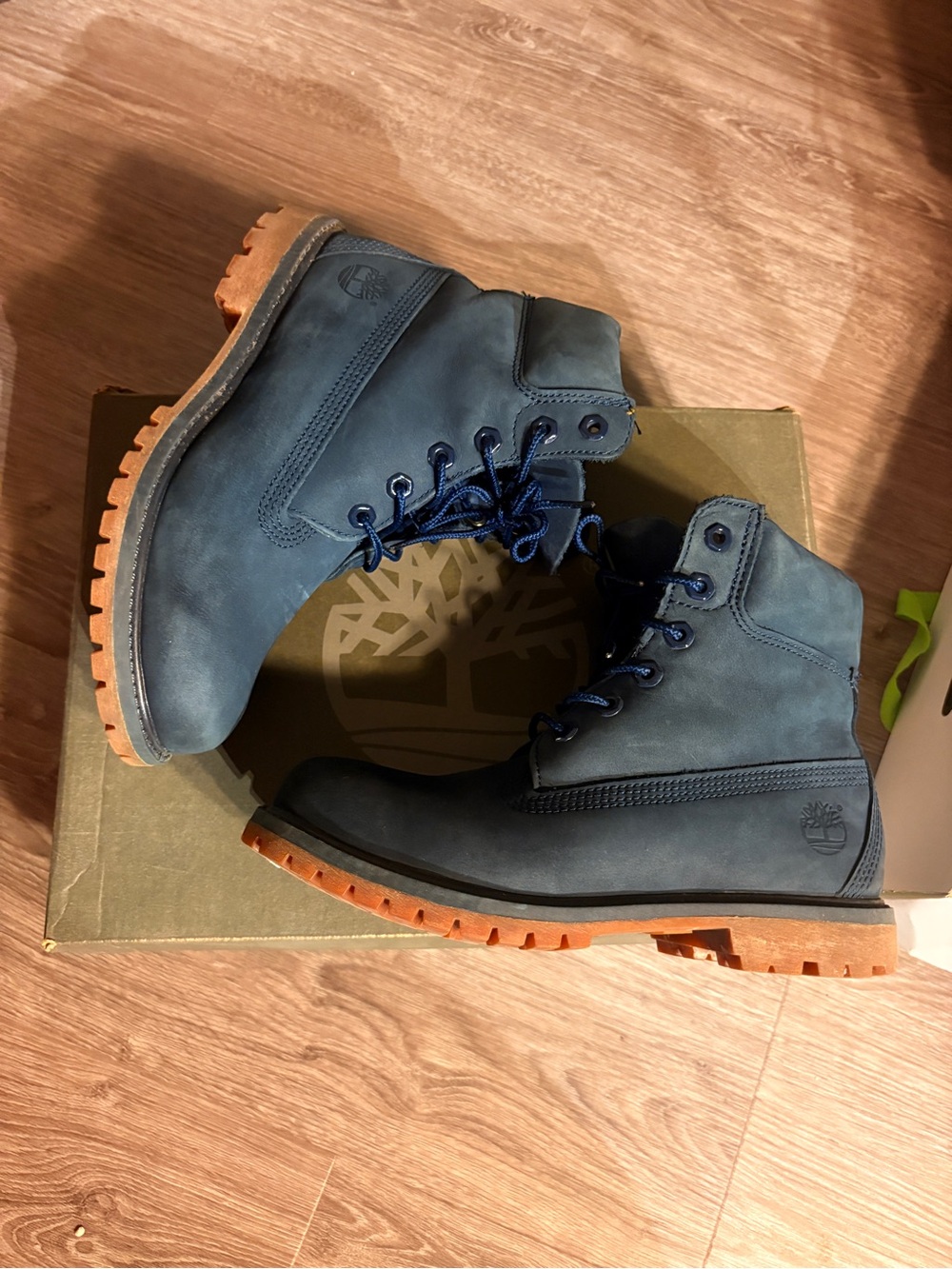 Timberland Women’s 6" Premium Waterproof Boots - Navy Blue